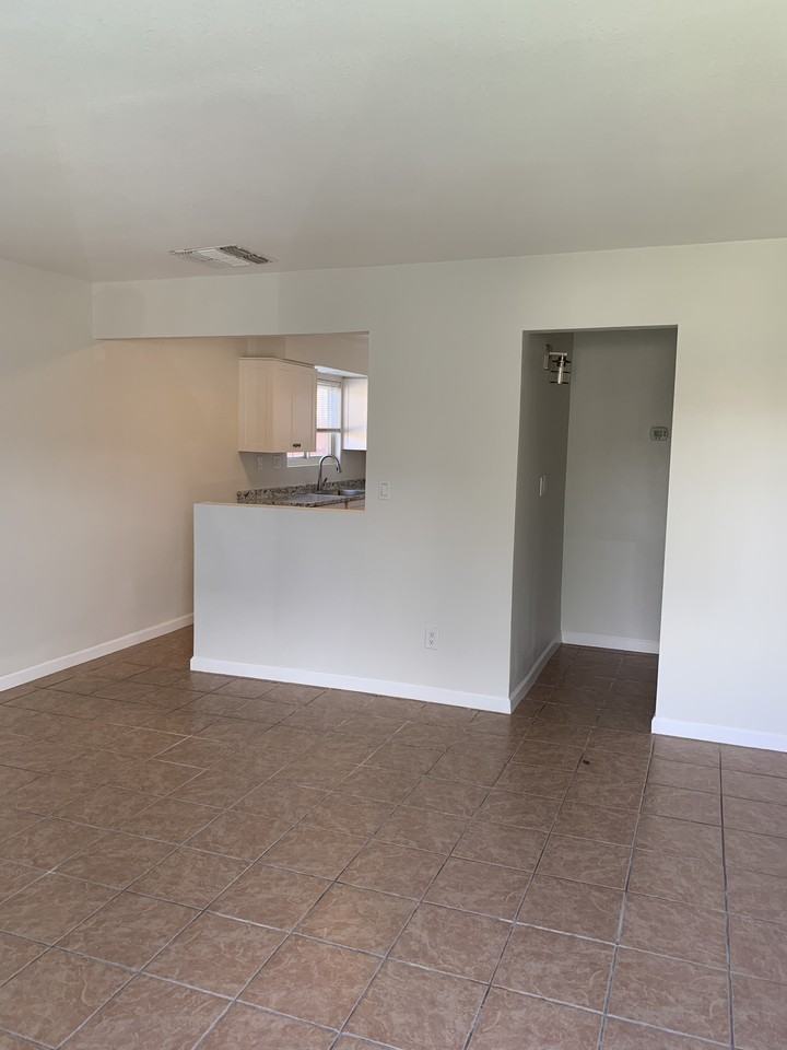 73271 Catalina Way #1 - Photo 4 of 14