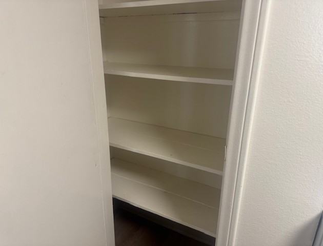 512 Acacia Rd #C - Photo 6 of 27