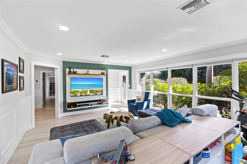 2615 Ne 26th St #NA - Photo 5 of 19