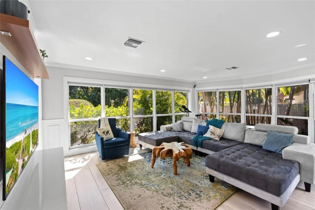 2615 Ne 26th St #NA - Photo 6 of 19