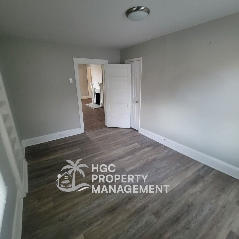 519 Patterson St #519 - Photo 3 of 17