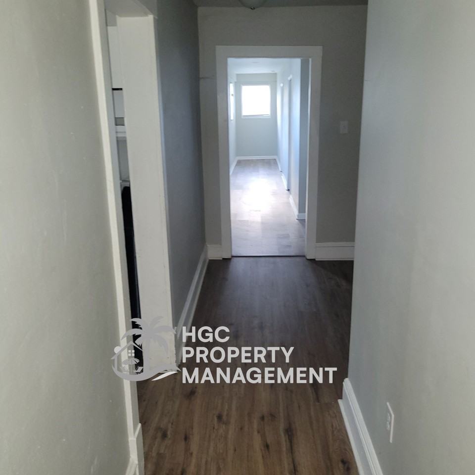 519 Patterson St #519 - Photo 4 of 17