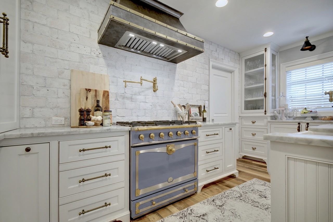 2832 San Gabriel St #NA - Photo 4 of 24