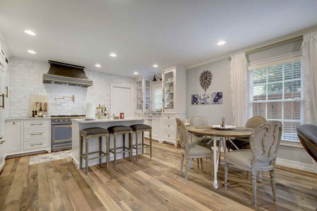 2832 San Gabriel St #NA - Photo 5 of 24