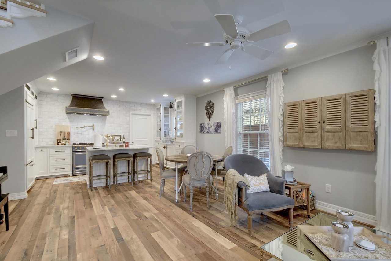 2832 San Gabriel St #NA - Photo 7 of 24