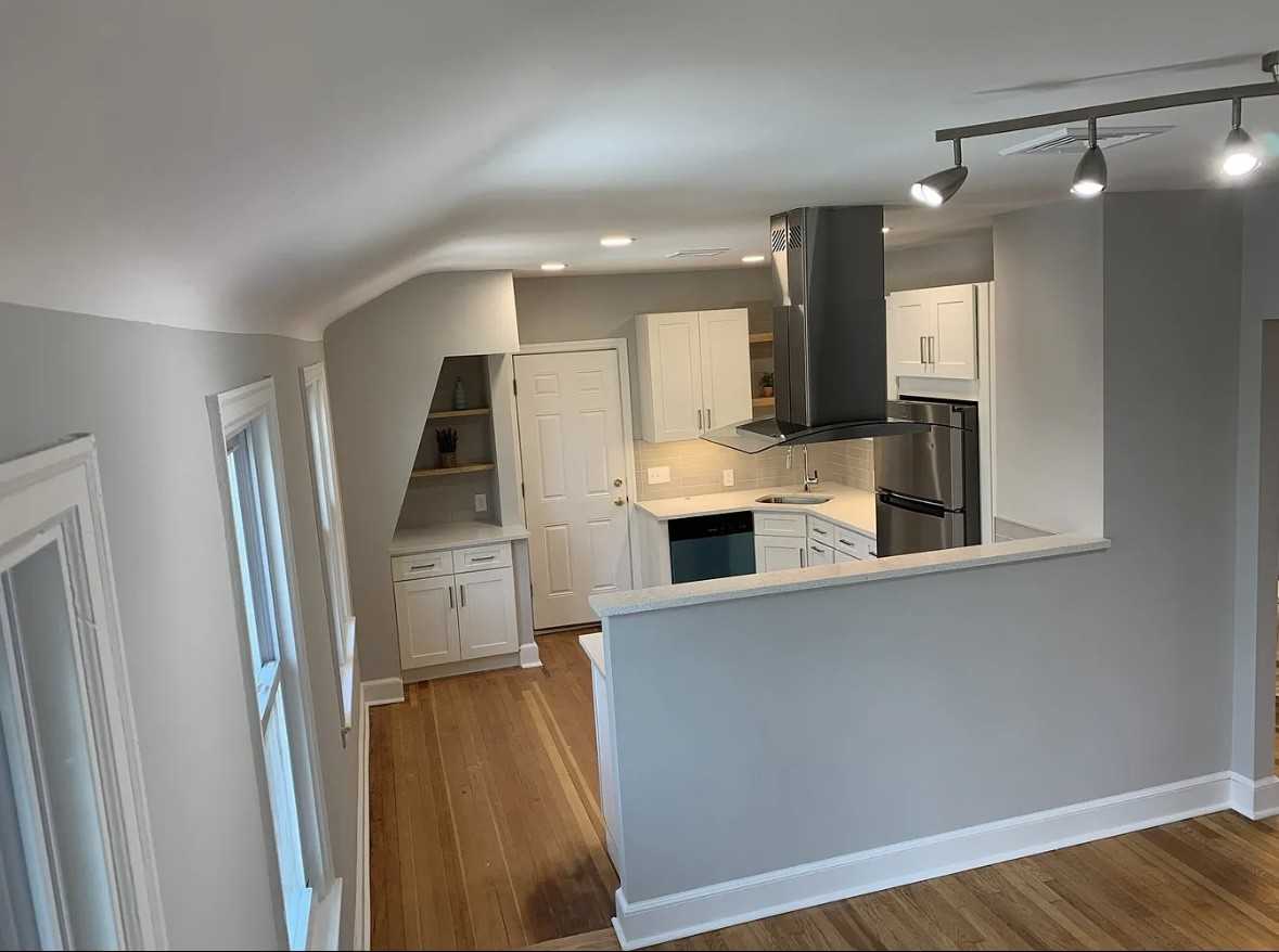 52 Melrose Ave #52 - Photo 2 of 16