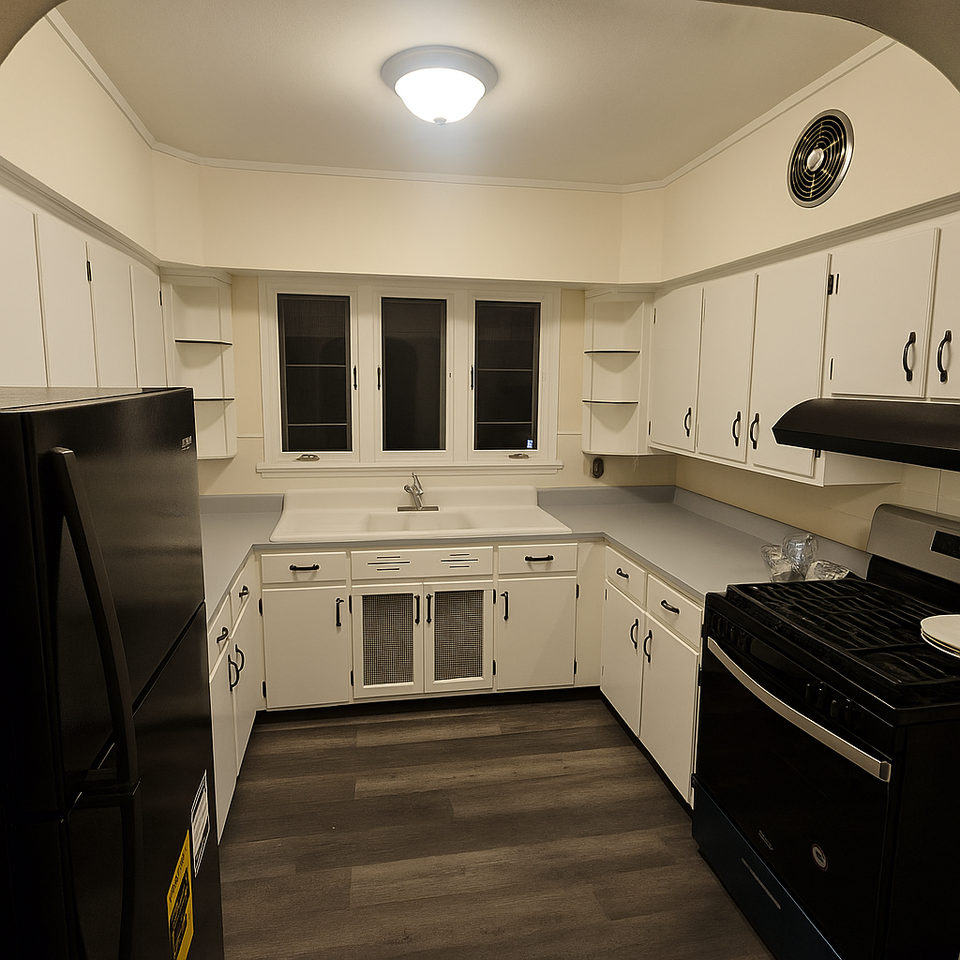 1118 Rock St - Photo 3 of 15