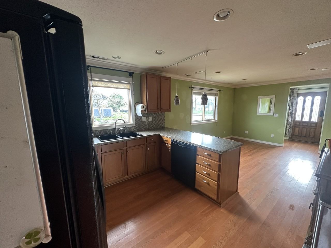 701 S 59th St #NA - Photo 5 of 50