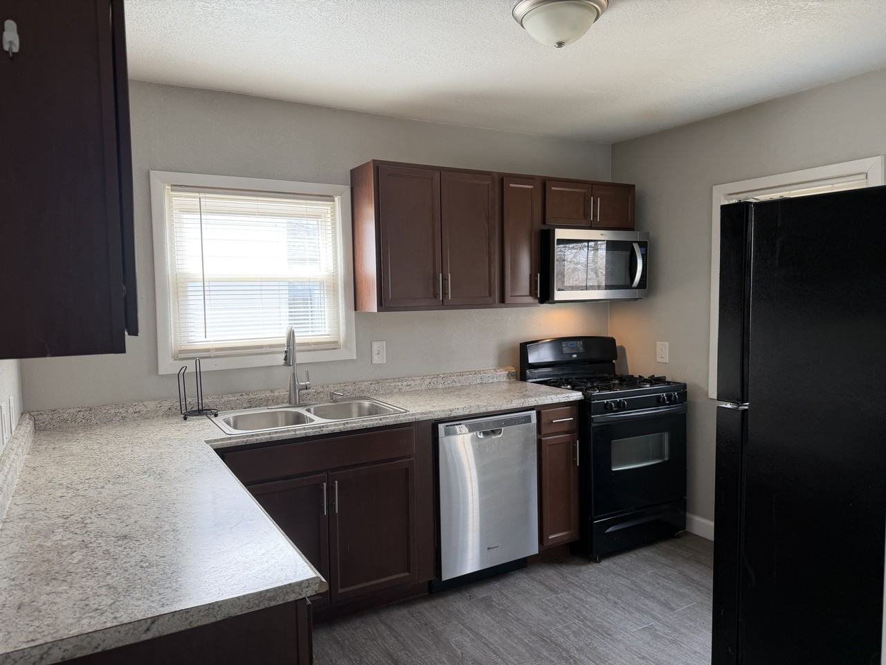 3304 12th St #NA - Photo 3 of 14