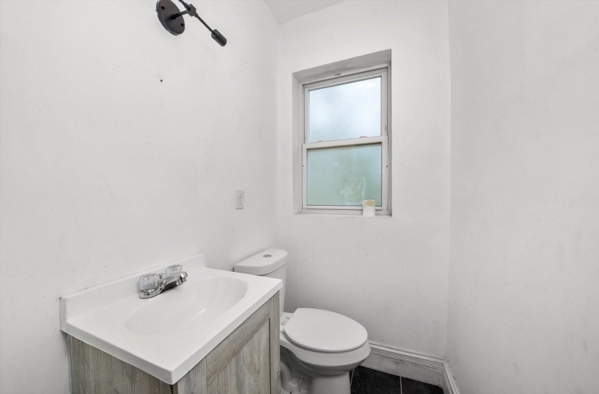 1857 S Komensky Ave #3 - Photo 4 of 12