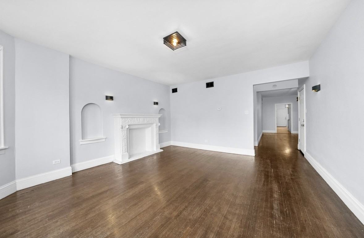 1857 S Komensky Ave #3 - Photo 6 of 12