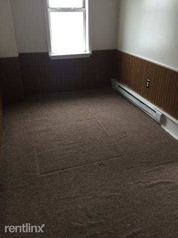 600 Howard Ave - Photo 3 of 7