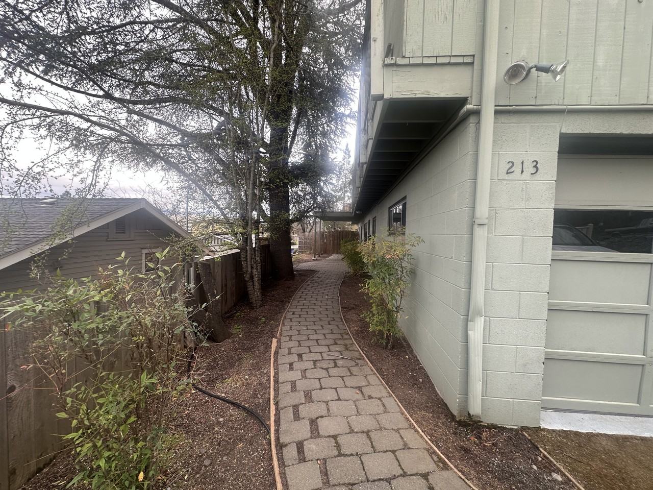 215 Vista St #213 - Photo 2 of 15