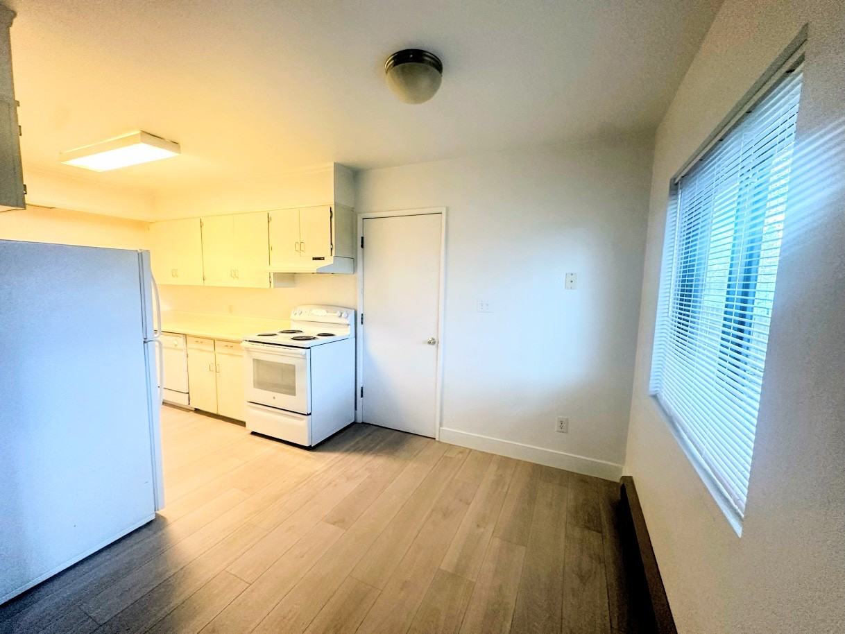 215 Vista St #213 - Photo 6 of 15