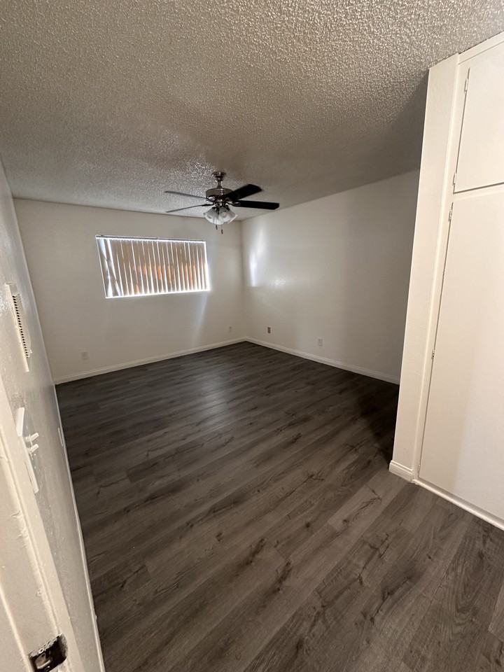 81901 Shadow Palm Ave #92 - Photo 4 of 5