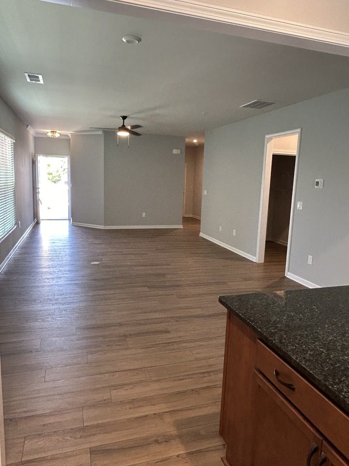 1010 Eight Knot Ct #NA - Photo 3 of 23