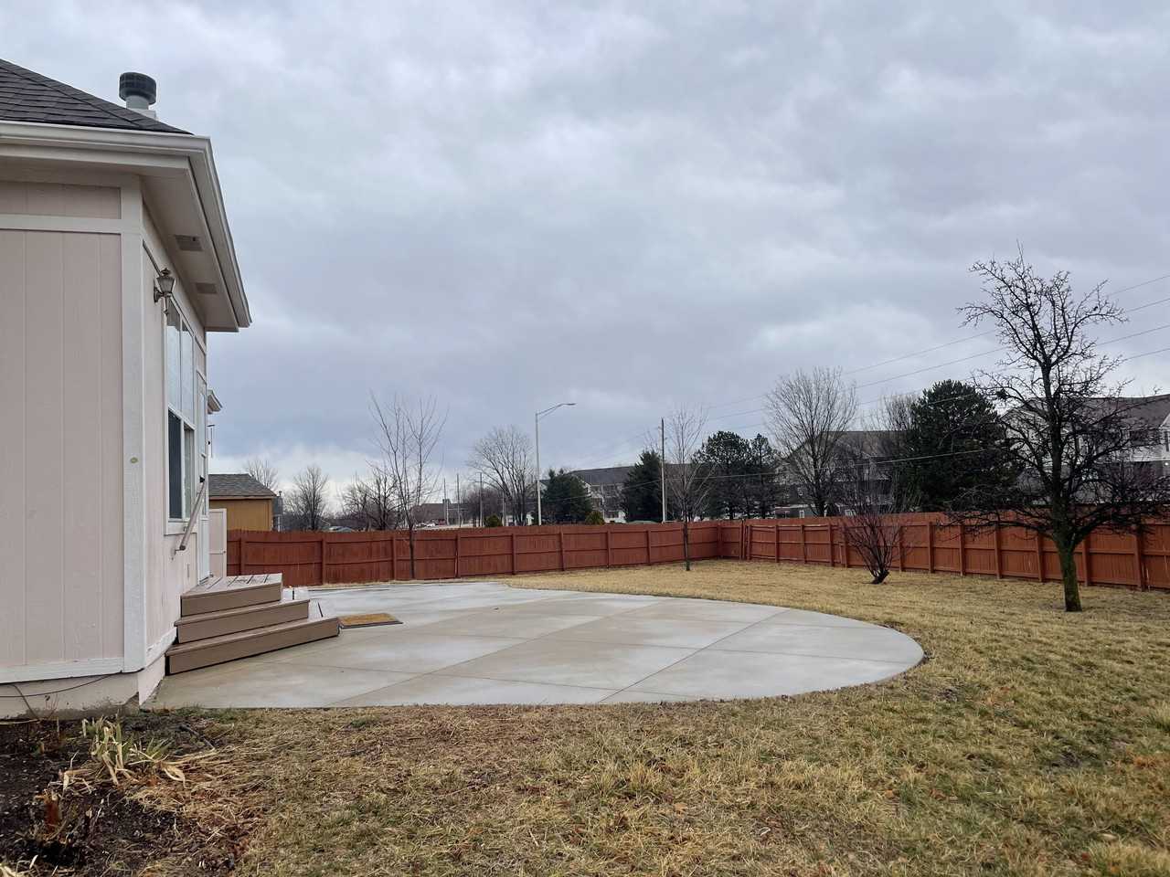 1001 Ne Depot Dr #NA - Photo 3 of 15