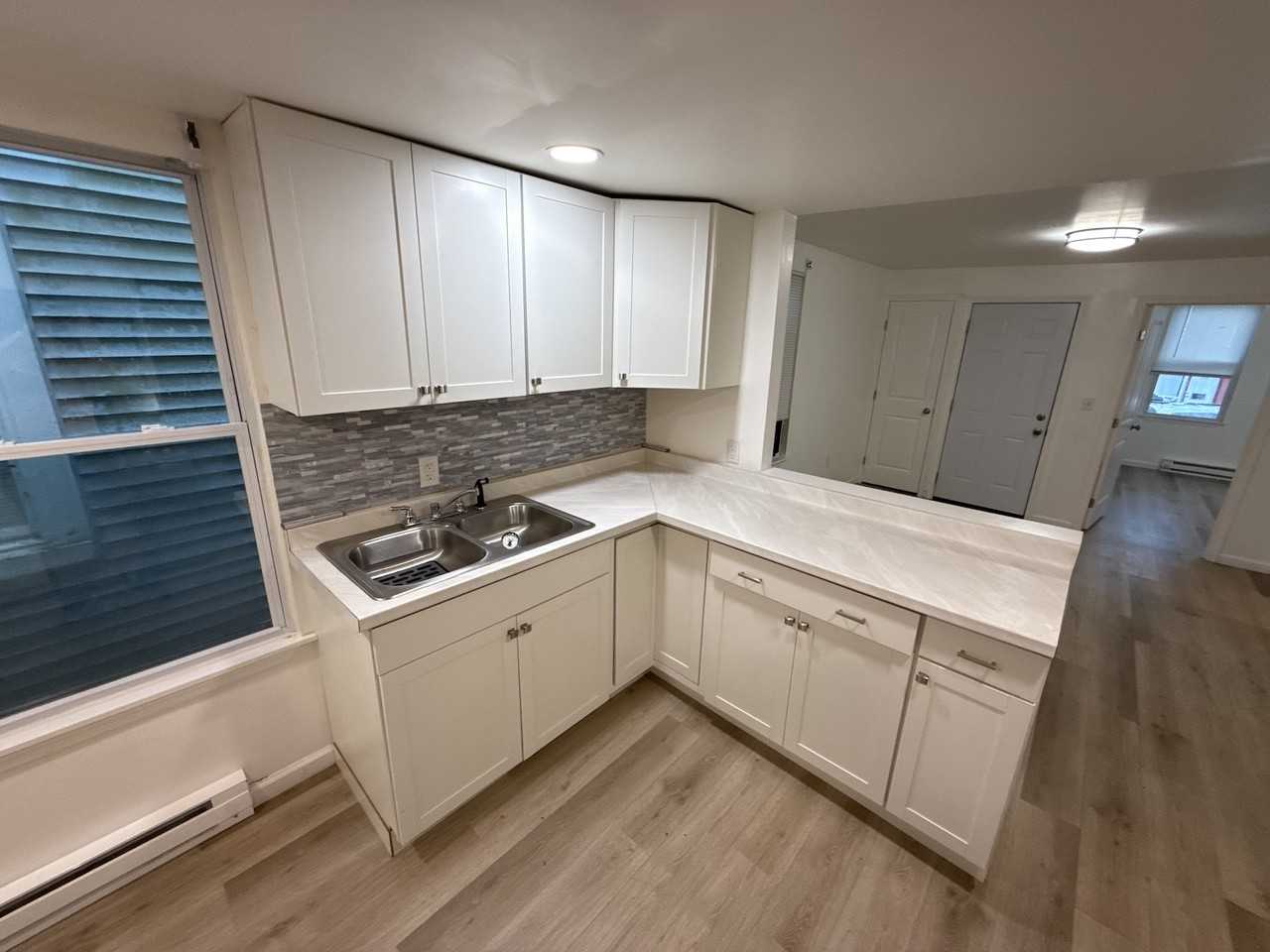 934 Broadway #1 - Photo 6 of 6