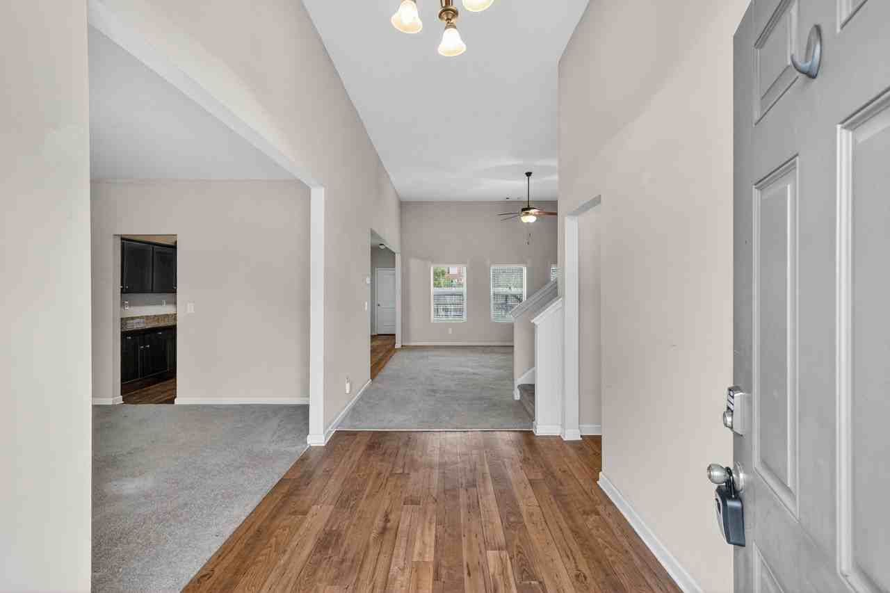 188 Aberdeen Way #NA - Photo 4 of 16