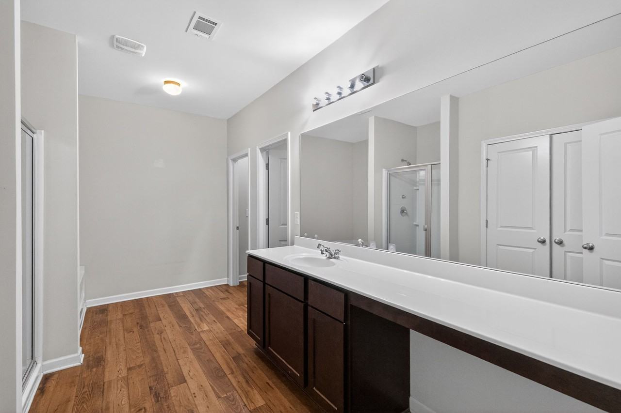 188 Aberdeen Way #NA - Photo 7 of 16