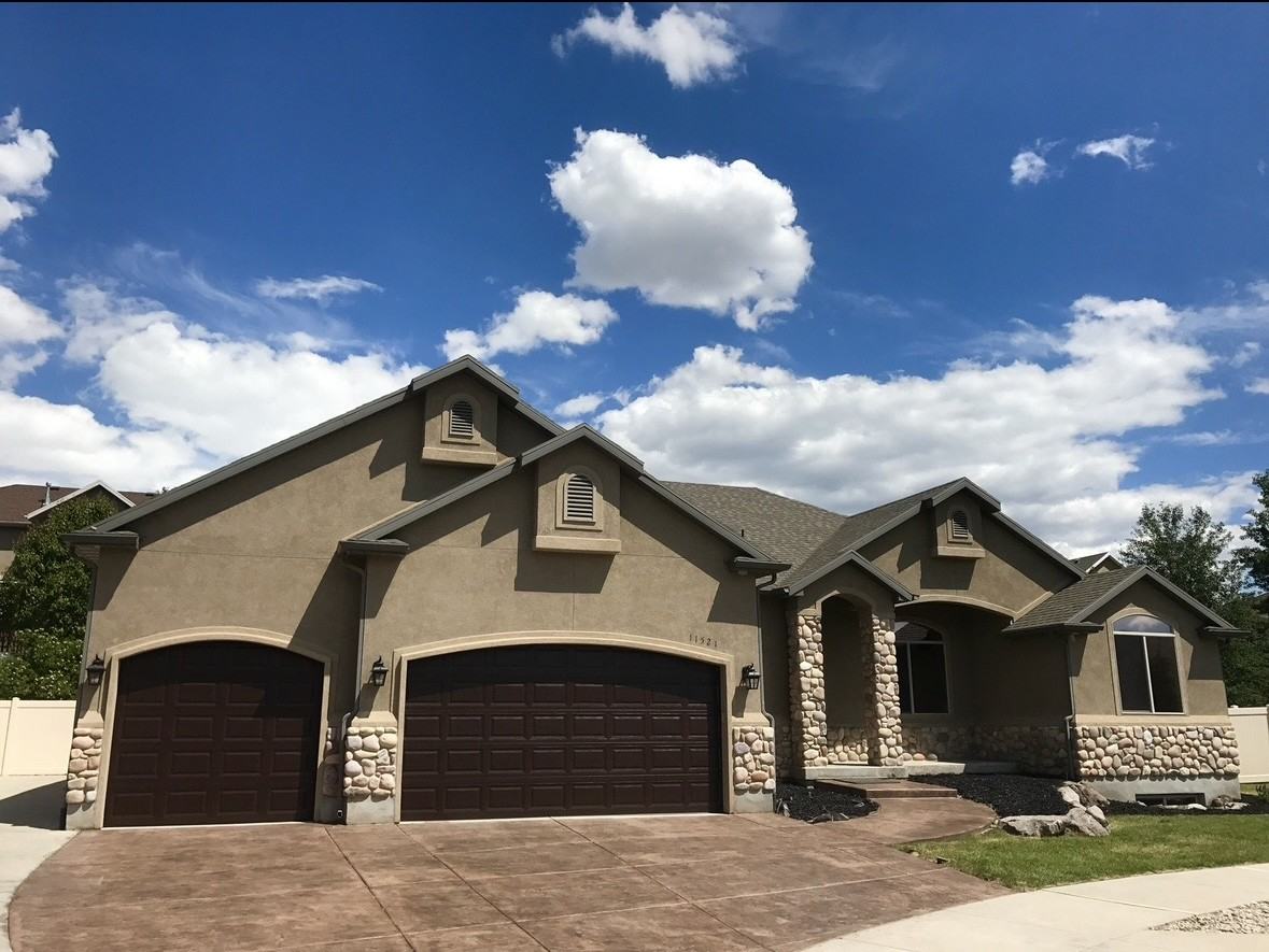 11521 S Black Forest Dr #NA - Photo 3 of 20