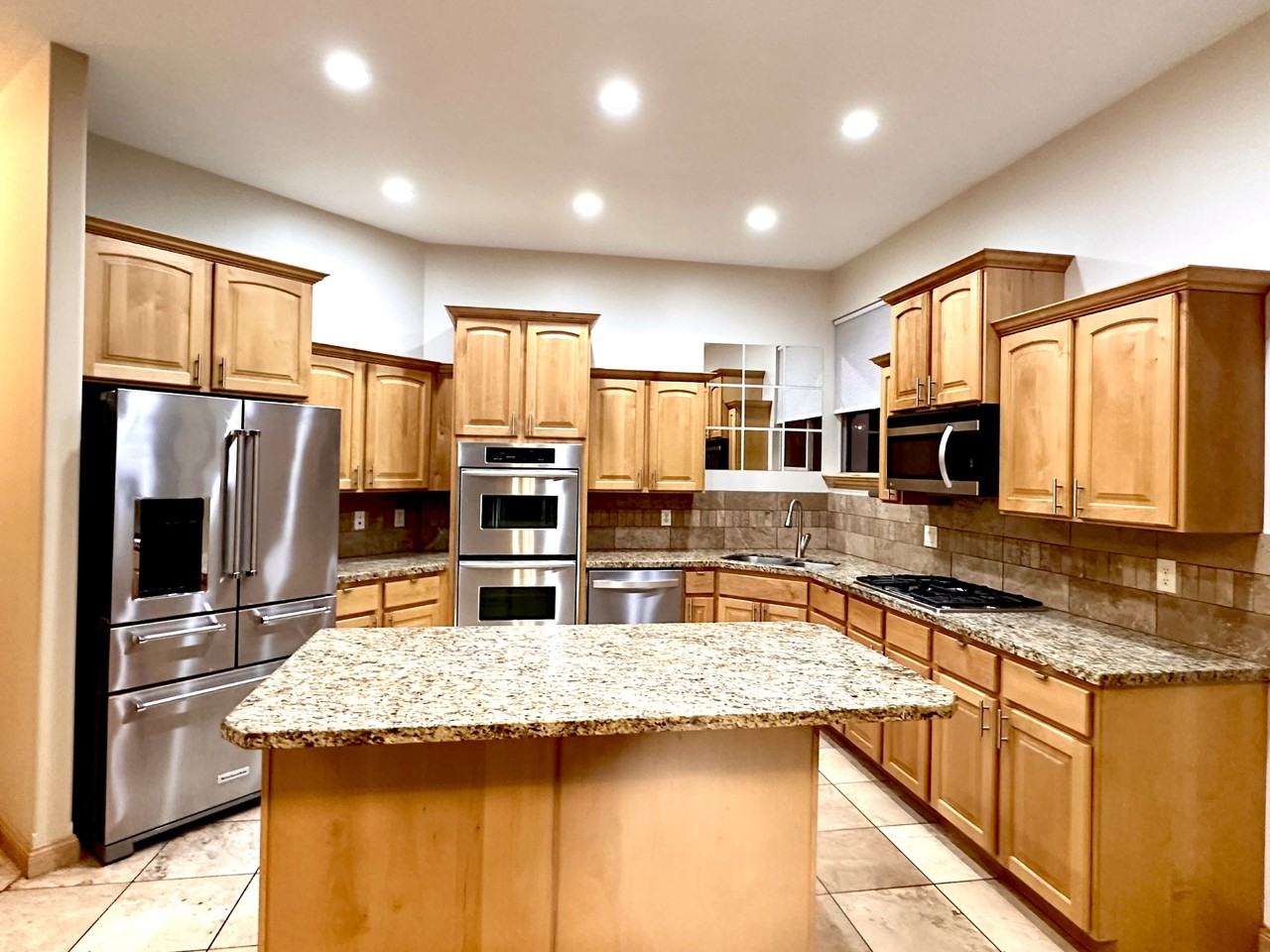 11521 S Black Forest Dr #NA - Photo 4 of 20