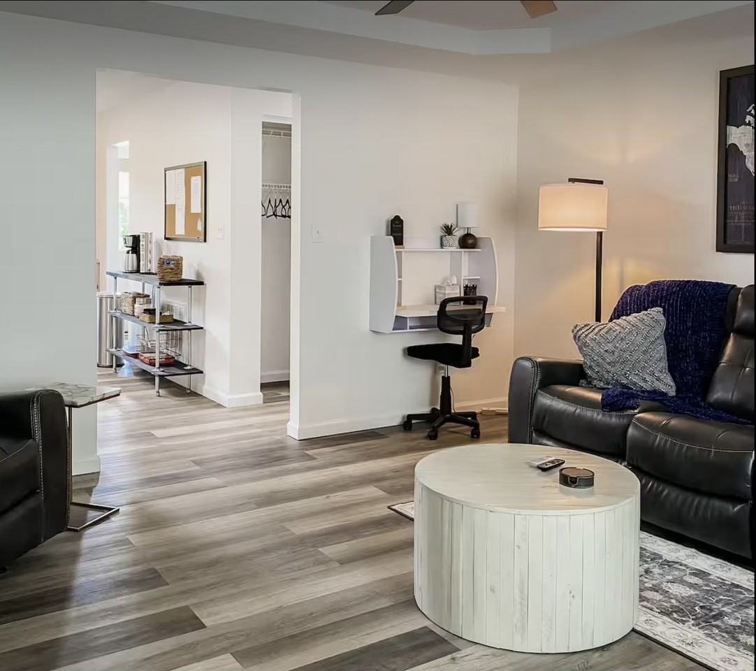 235 Lee Hi Dr #2 - Photo 2 of 10