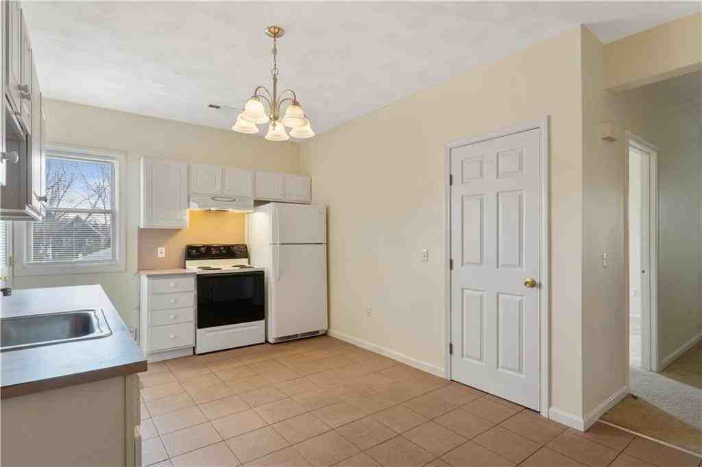 242 Atwells Ave #2 - Photo 2 of 4