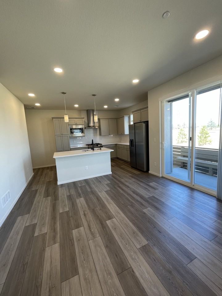 4810 Denys Dr #NA - Photo 7 of 30