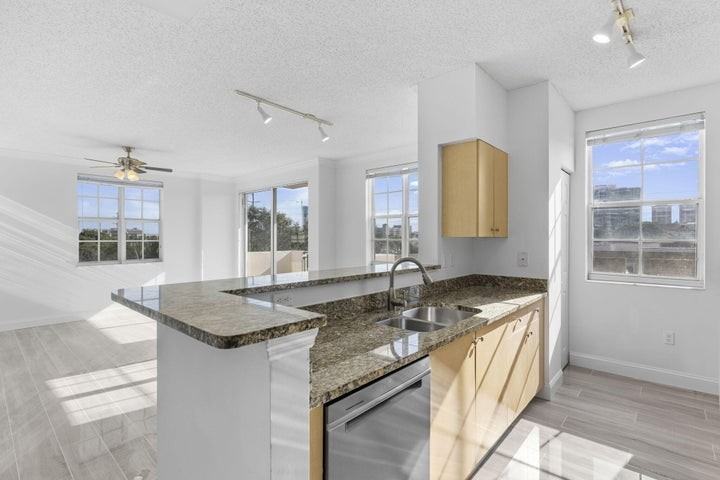 616 Clearwater Park Road - Photo 5 of 8