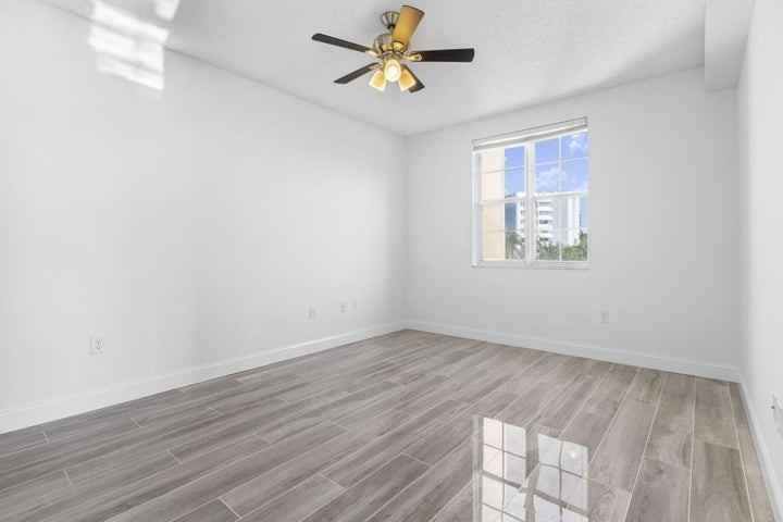 616 Clearwater Park Road - Photo 7 of 8