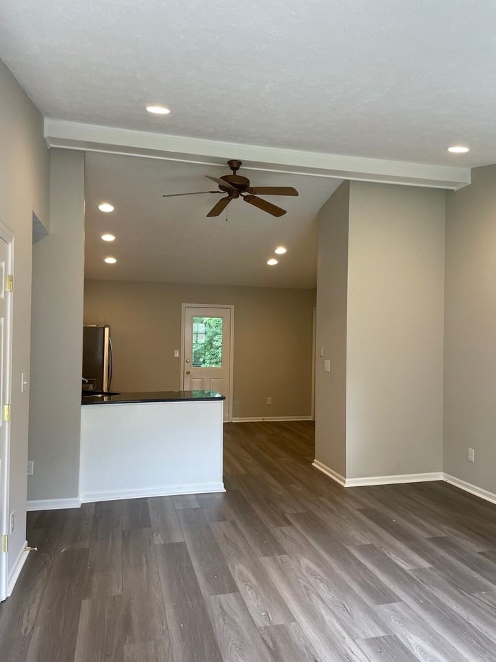 10750 N Park Ave #NA - Photo 2 of 15