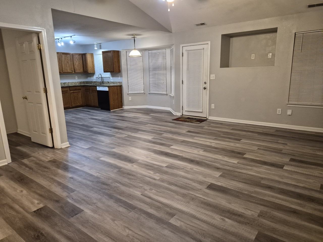 7003 Coble Ave #NA - Photo 3 of 9