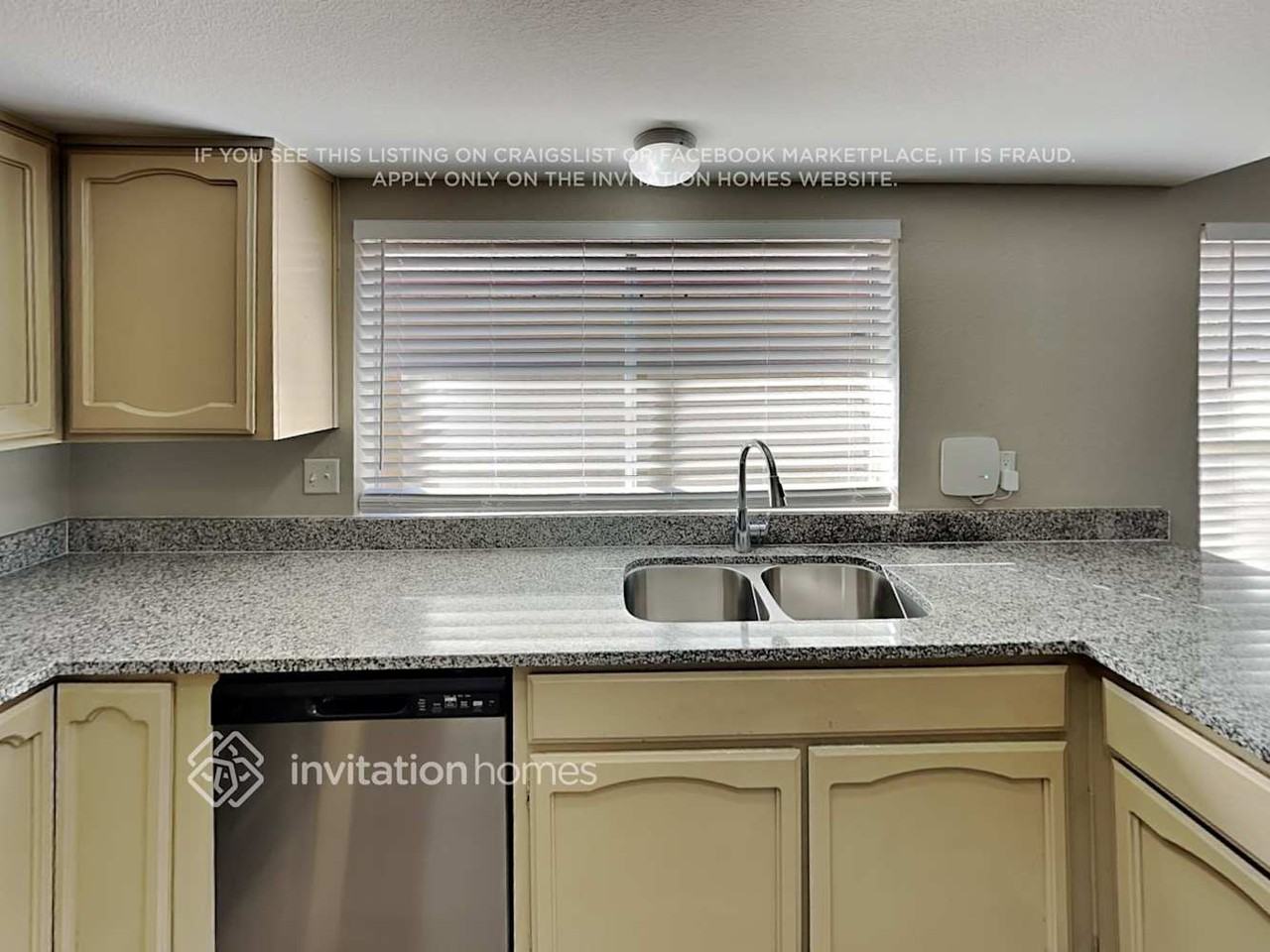 1308 W Obispo Ave - Photo 7 of 18