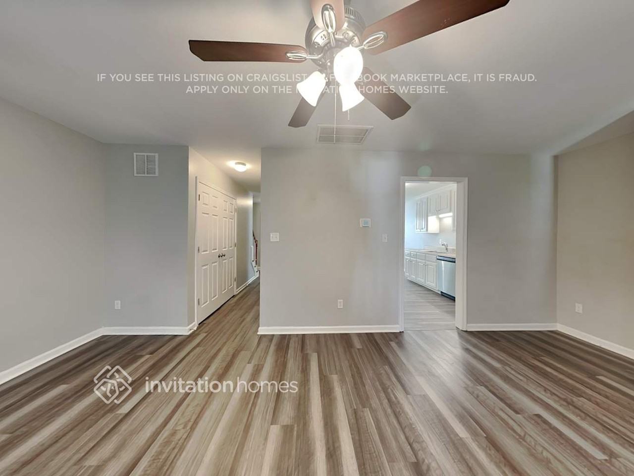 406 Whitehall Ct - Photo 5 of 19