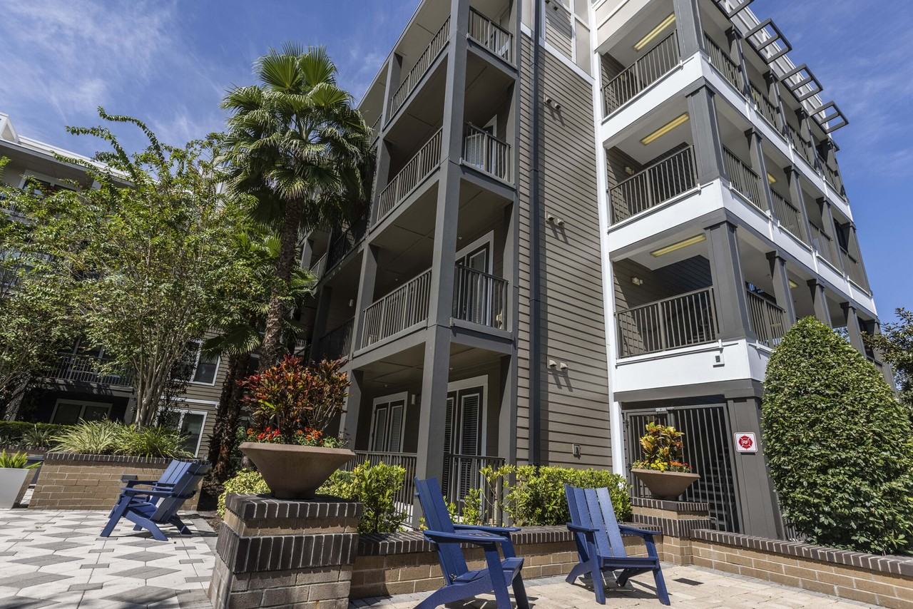 Noho Flats - Photo 6 of 50