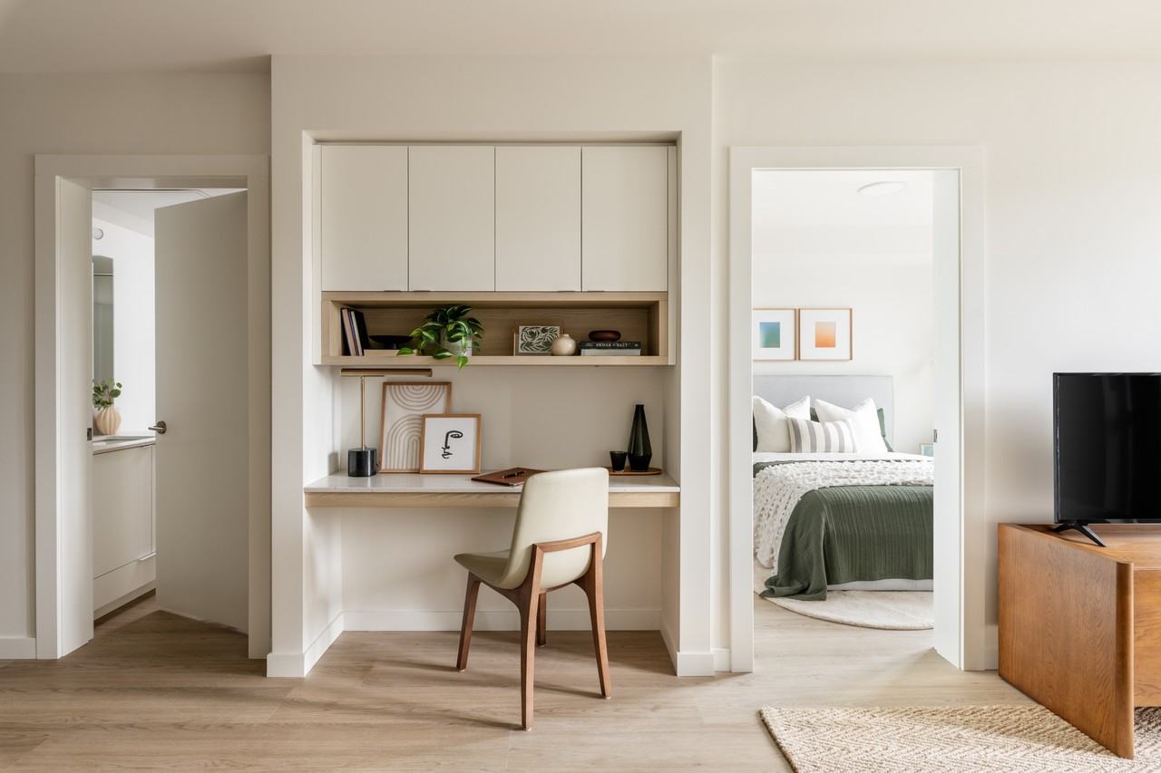 Centra - Photo 2 of 6