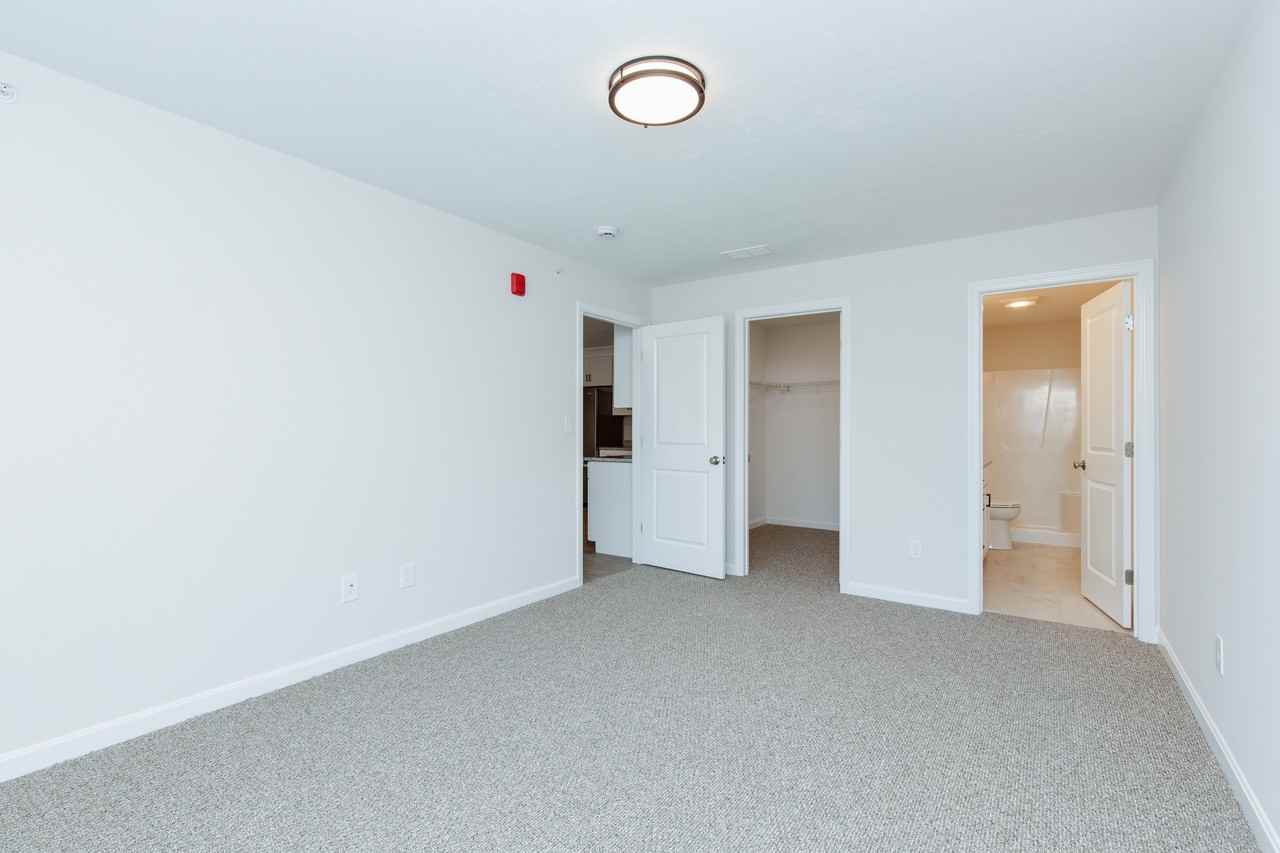 62 Sherburne Ave #14 - Photo 5 of 11