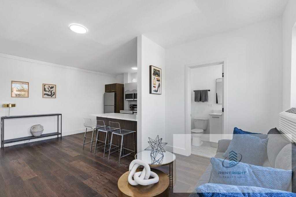 1553 W Hollywood Ave #1553-202 - Photo 7 of 20