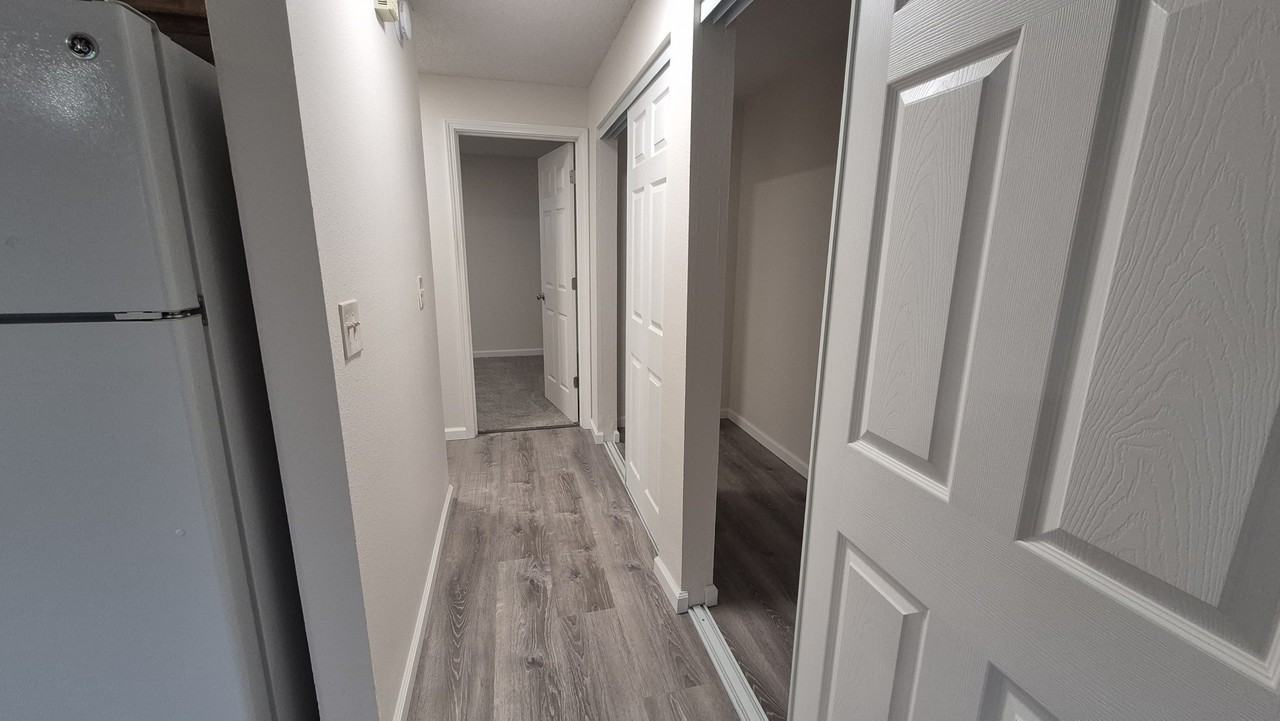 1203 NE Hogan PlaceOnsite Office: 1229 #1203 - Photo 3 of 18