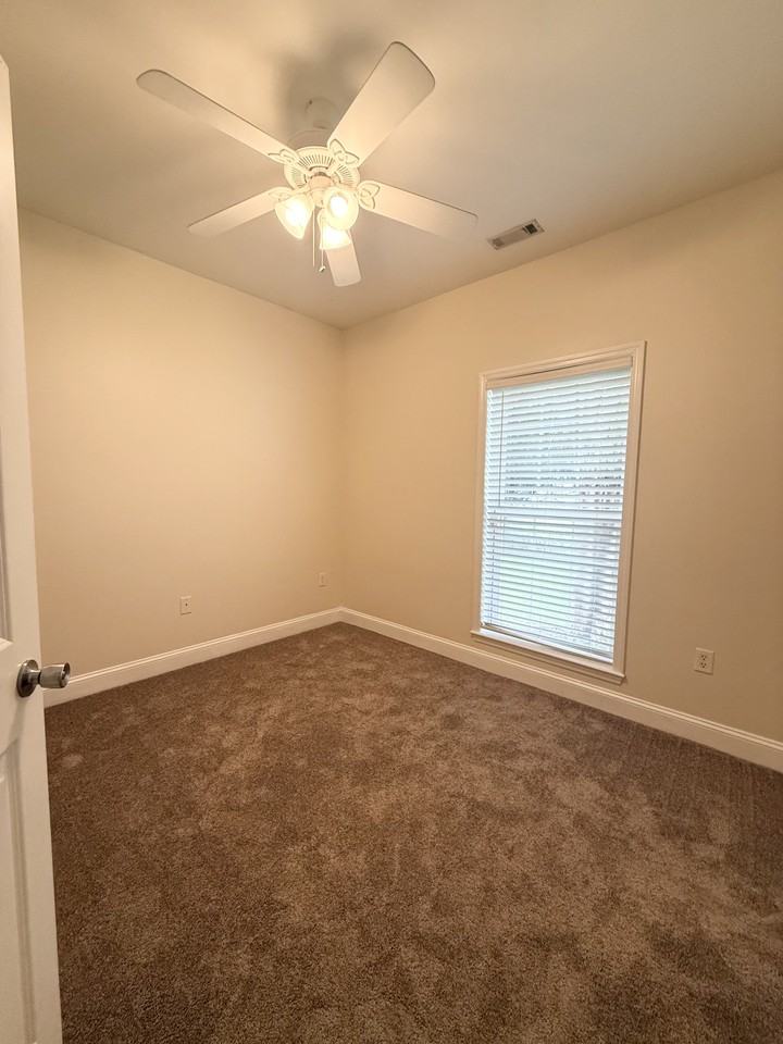 4 Applemint Ln #1 - Photo 6 of 13