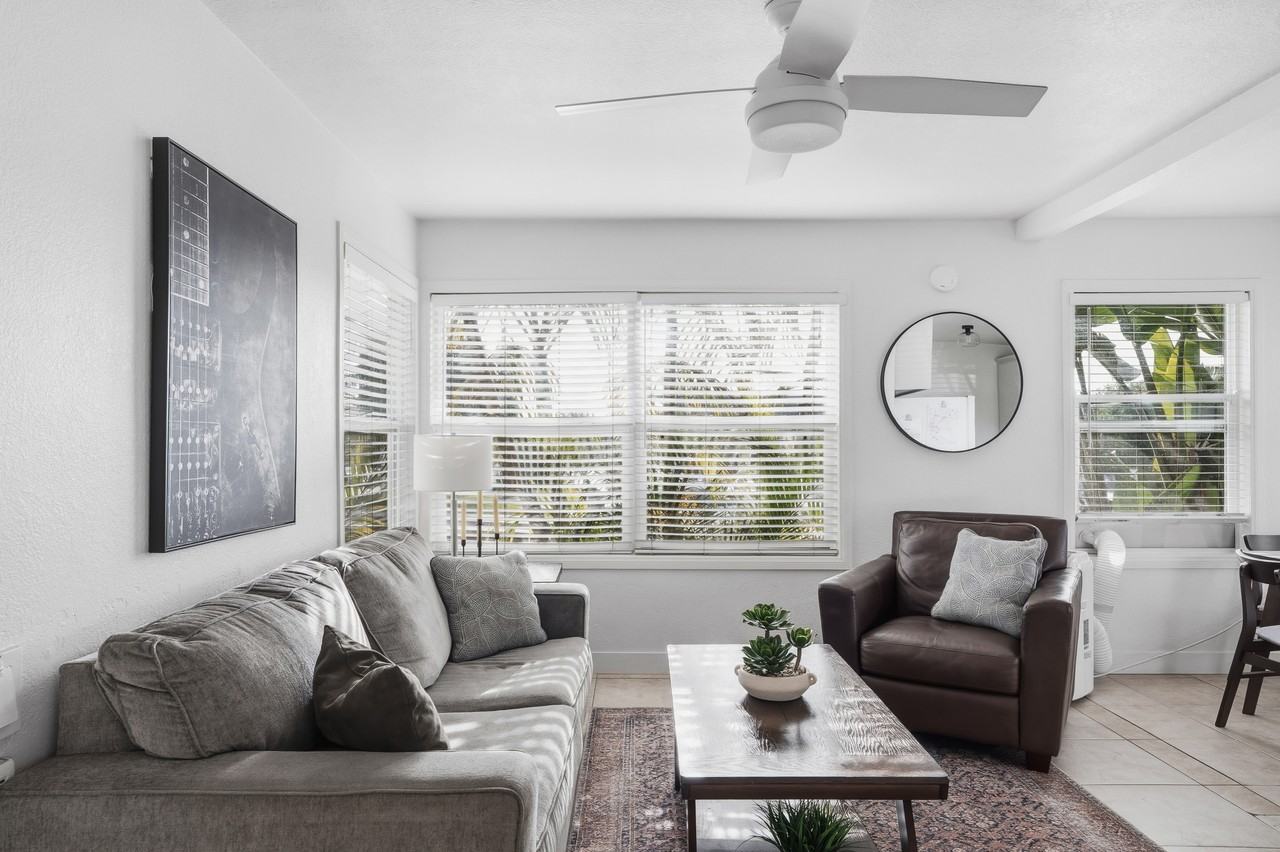 2606 Juan St #1 - Photo 3 of 29