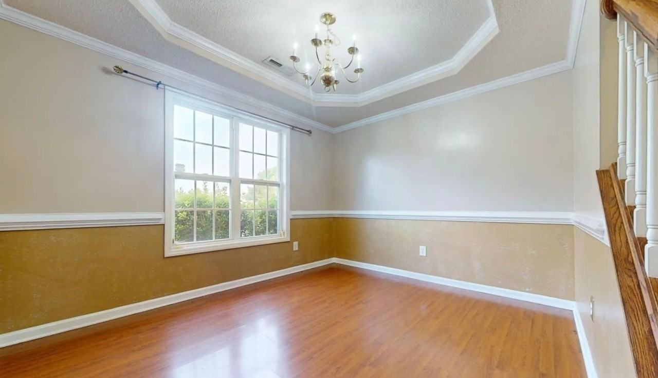 10 Valley View Ct #1 - Photo 5 of 32