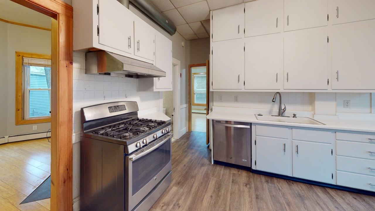 36 Dodge St #1 - Photo 2 of 9