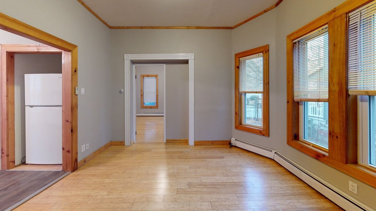 36 Dodge St #1 - Photo 5 of 9