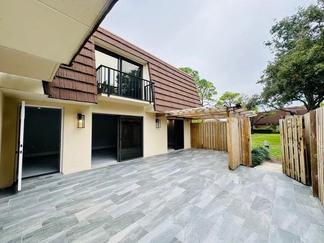 403 4th Lane - Photo 2 of 8