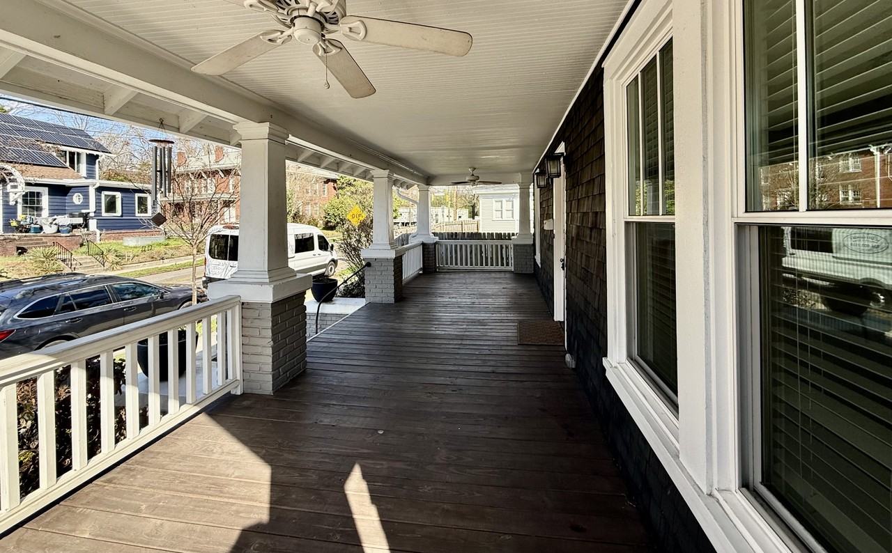 107 W Geer St #1 - Photo 5 of 50