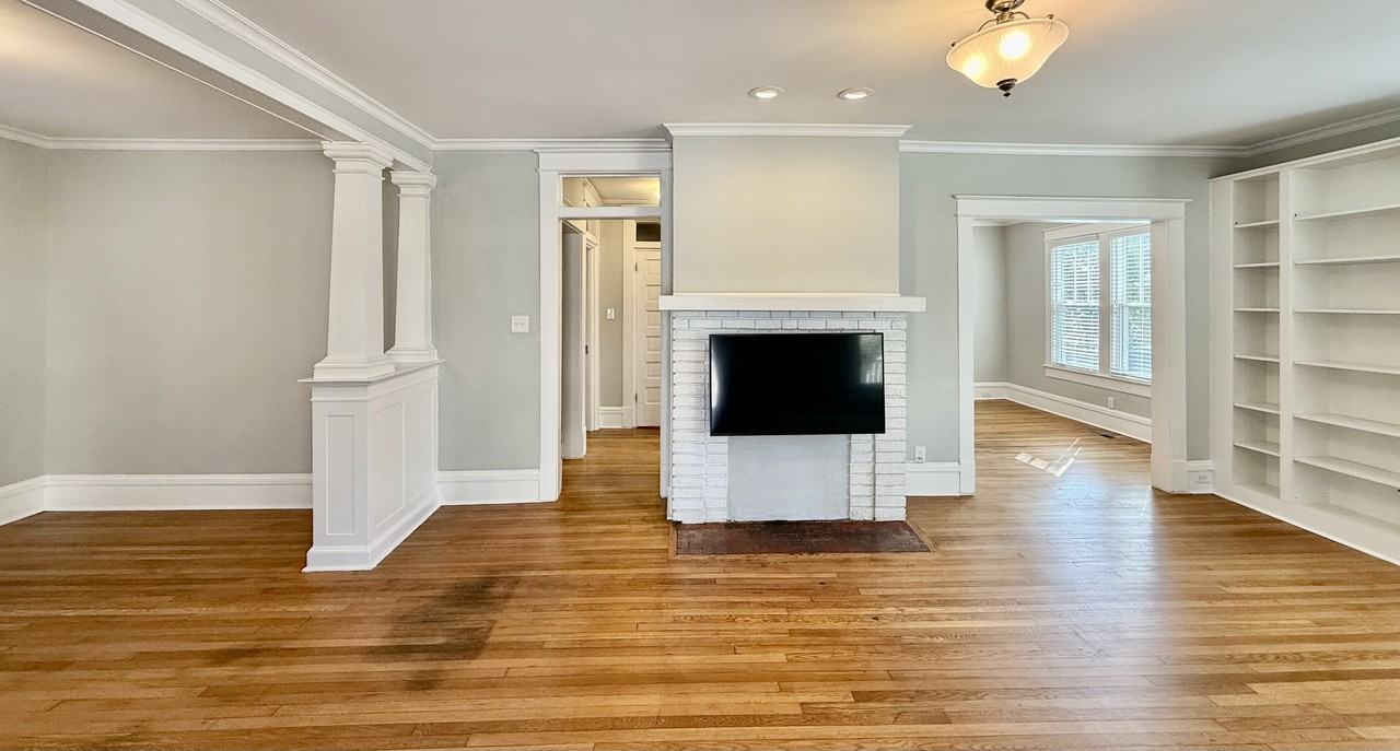 107 W Geer St #1 - Photo 6 of 50