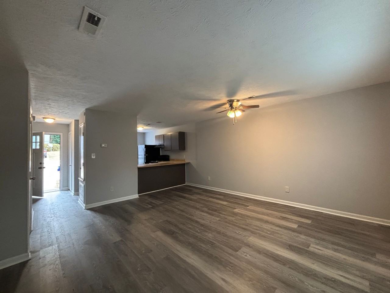 Aftonshire Drive 5713 - 1 #1 - Photo 5 of 16