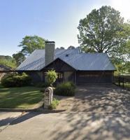 featured image of 6026 Pleasant Ln #1